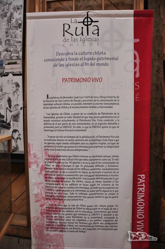 Exposição sobre cultura chilota no Convento Inmaculada Concepción, em Ancud, no norte da ilha de Chiloé, no sul do Chile